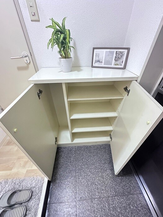 物件内観写真15　(靴箱)