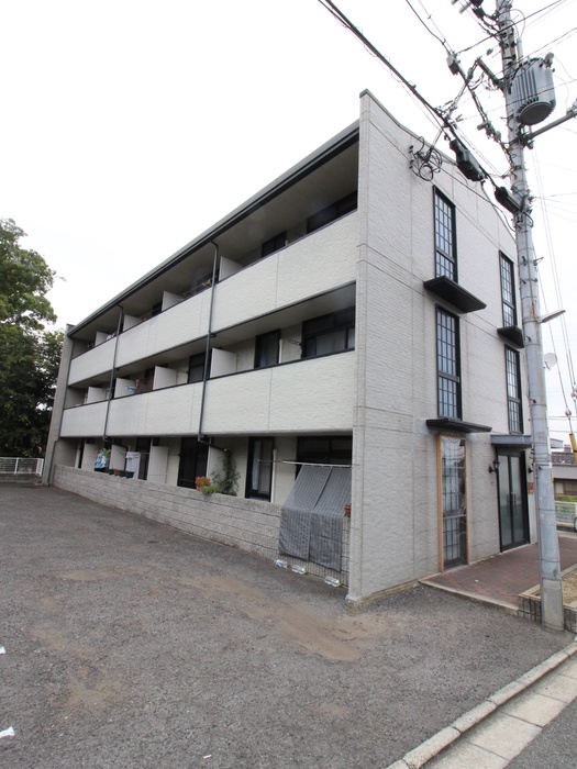 レオパレス松井