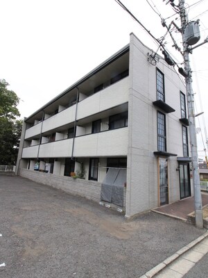 レオパレス松井外観写真