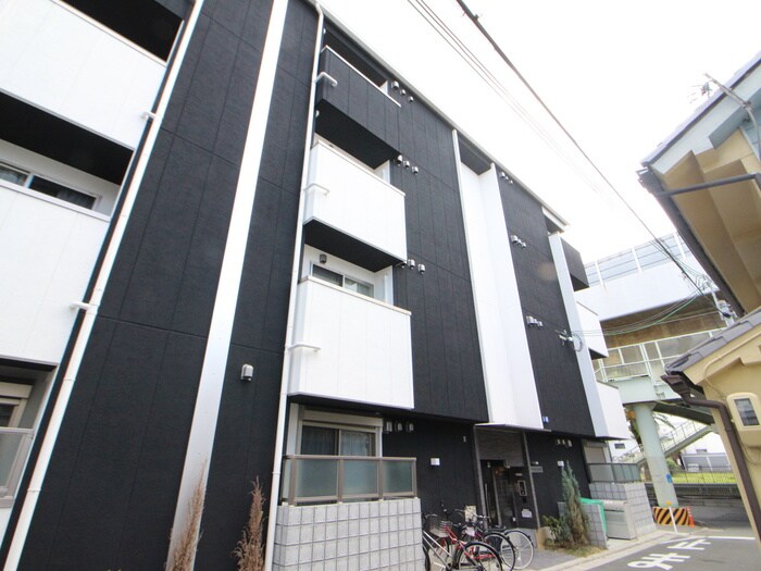 物件外観写真6　(外観写真)