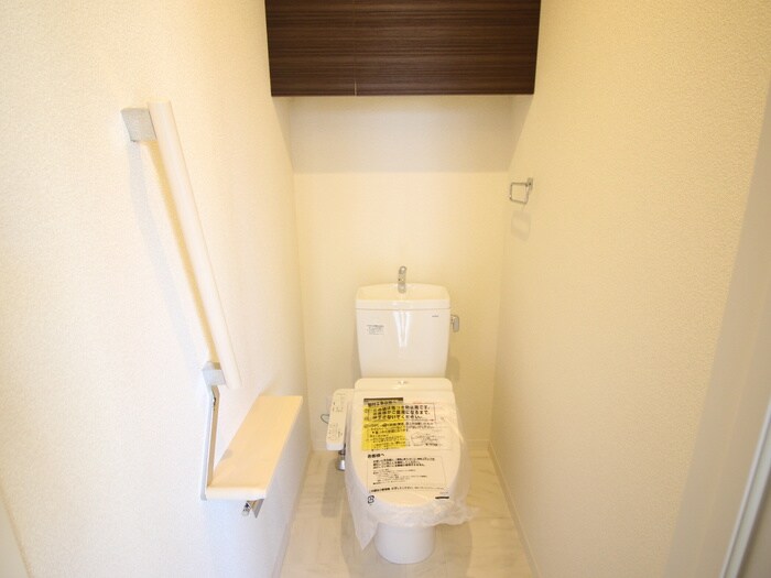 物件内観写真16　(トイレ)