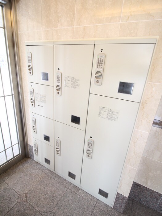 物件外観写真6　(建物設備)