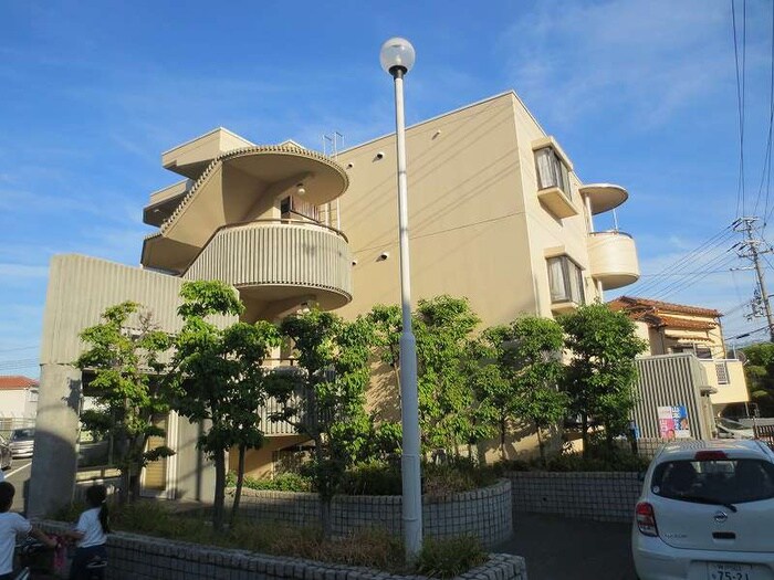 物件外観写真3　(外観写真)