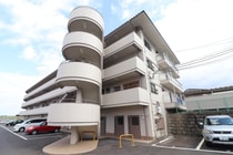 リバーヒルズの外観写真