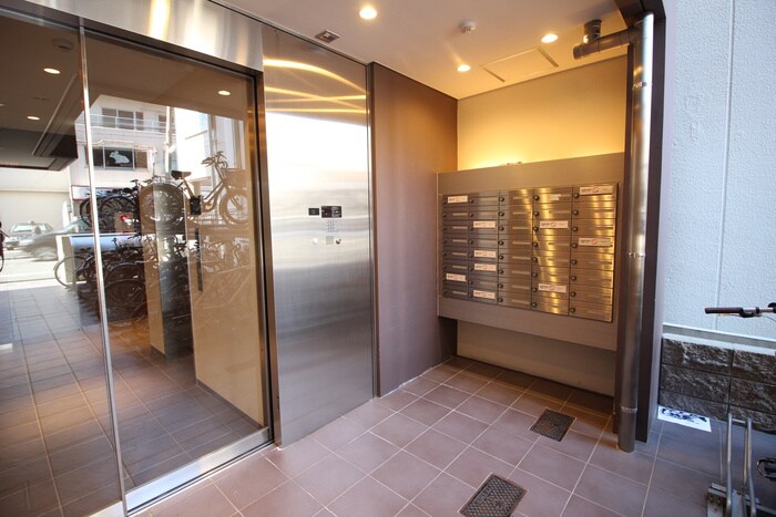 物件外観写真4　(建物設備)