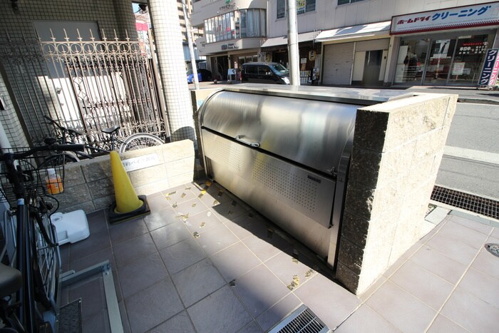 物件外観写真6　(建物設備)