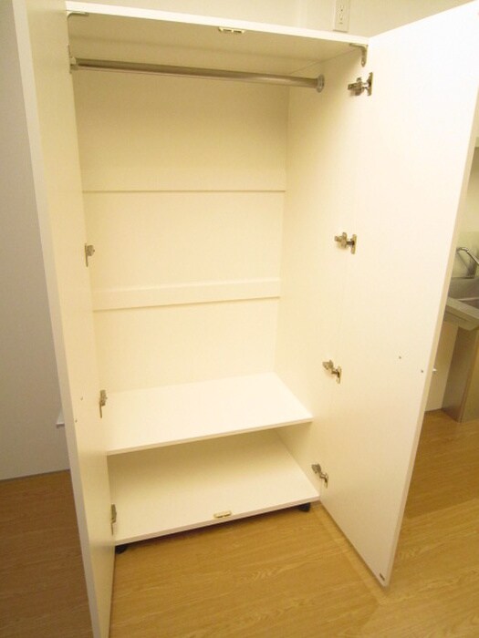 物件内観写真14　(収納)