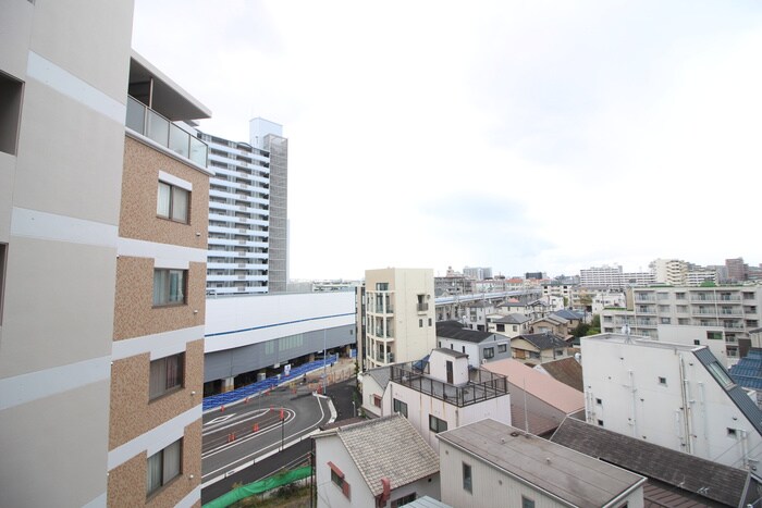 物件内観写真22　(室内からの展望)