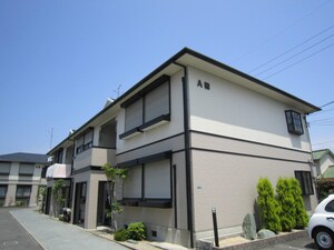 クレールフッタＡ棟外観写真