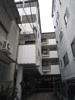サンハイツ市岡外観写真