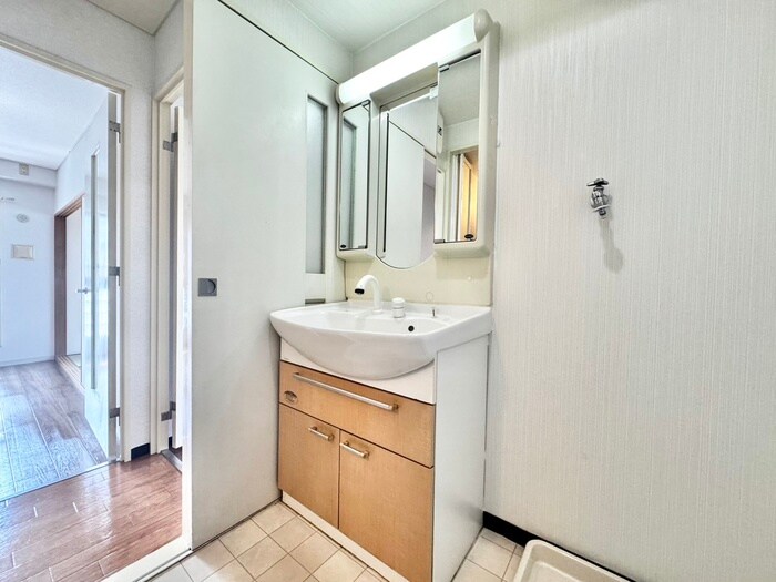 物件内観写真13　(洗面)