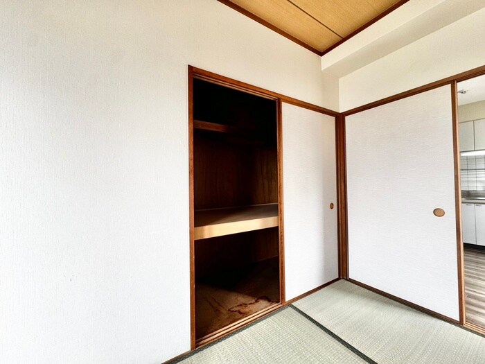 物件内観写真17　(収納)