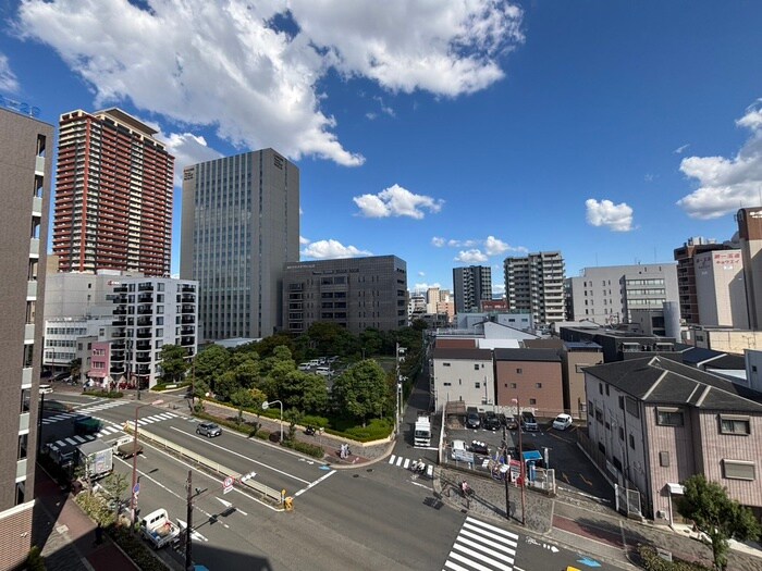 物件内観写真22　(室内からの展望)