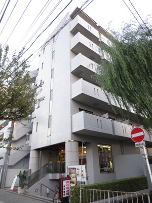 ﾗｲｵﾝｽﾞﾏﾝｼｮﾝ下鴨本町(401)外観写真