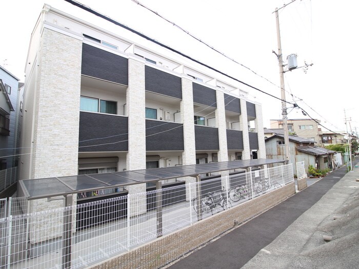 物件外観写真2　(外観写真)