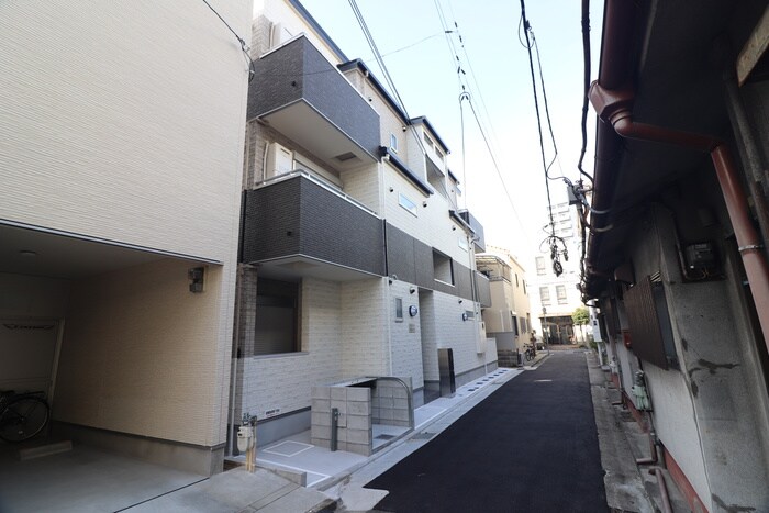 物件外観写真2　(外観写真)