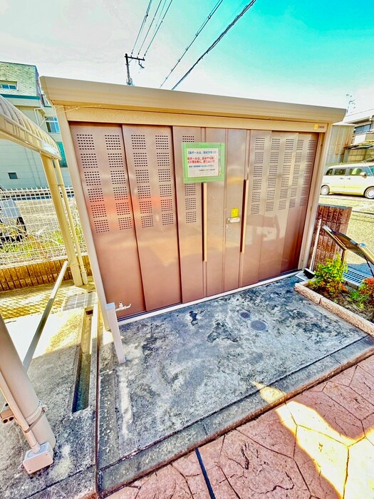 物件外観写真6　(建物設備)