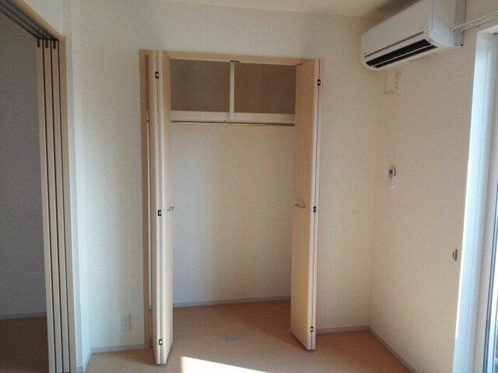 物件内観写真10　(収納)