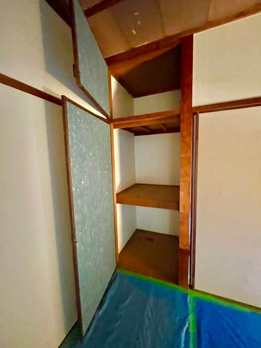物件内観写真12　(収納)