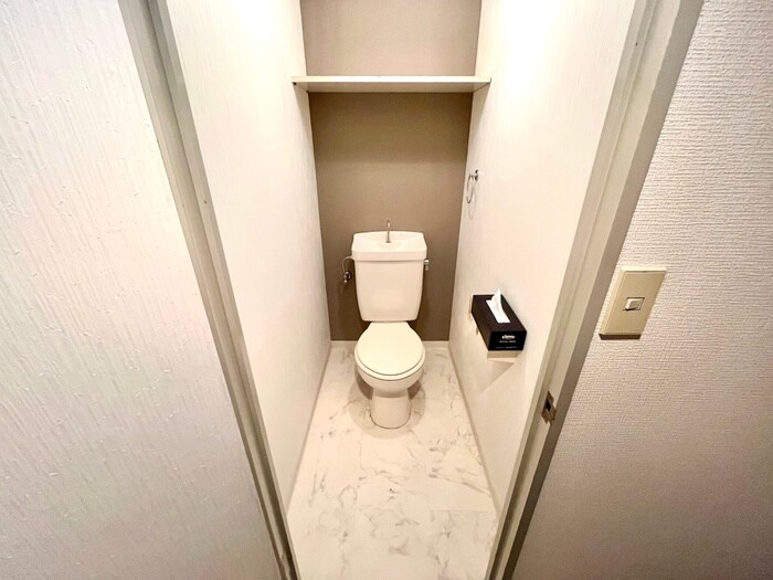 物件内観写真14　(トイレ)