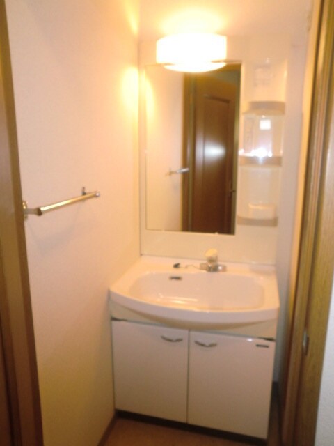 物件内観写真11　(洗面)