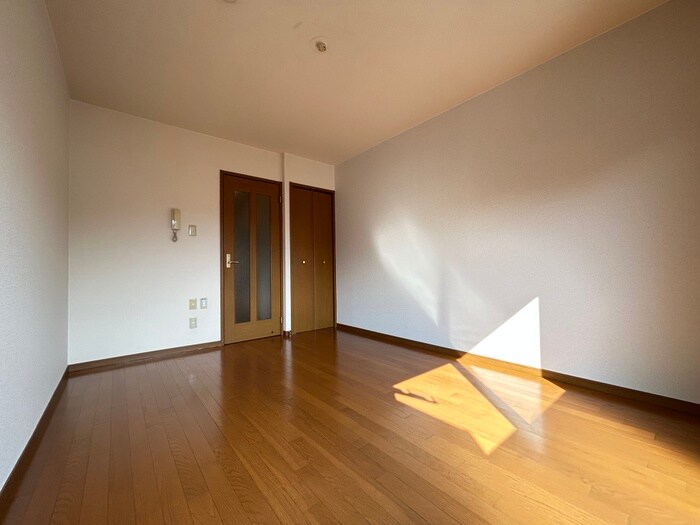 物件内観写真16　(居室)