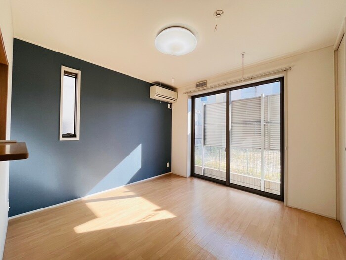 物件内観写真7　(居室)