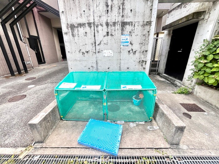 物件外観写真6　(建物設備)