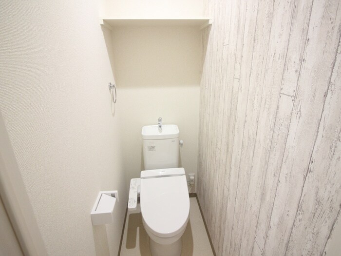 物件内観写真11　(トイレ)