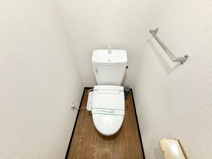 物件内観写真13　(トイレ)