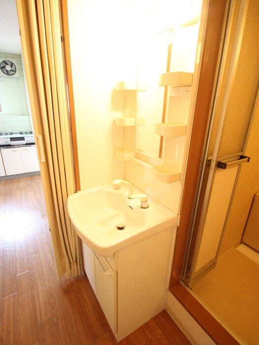 物件内観写真11　(洗面)