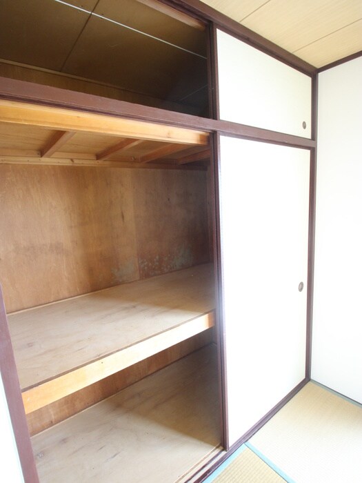 物件内観写真15　(収納)
