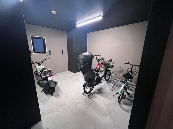 駐輪場