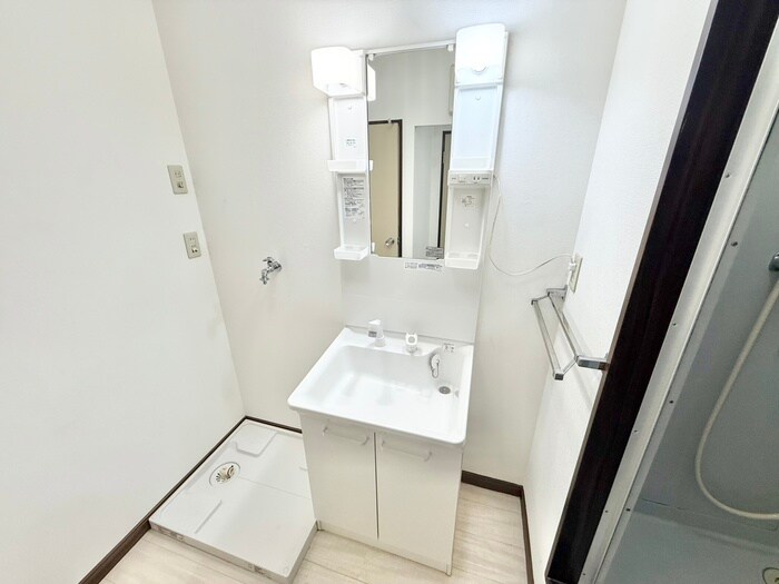 物件内観写真14　(洗面)