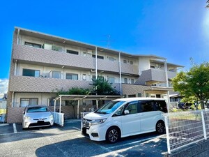 フル－ル南鈴原外観写真