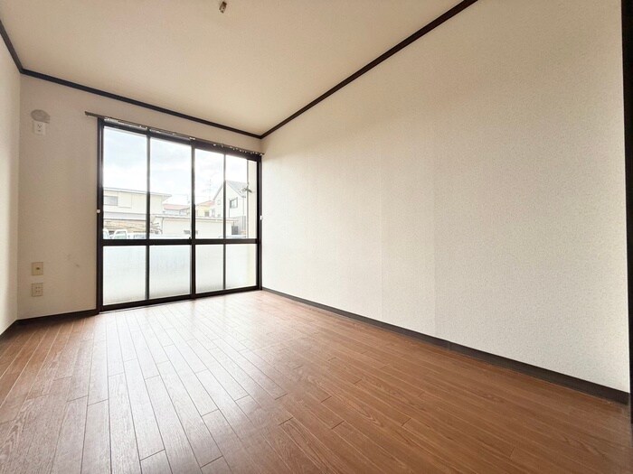 物件内観写真12　(居室)