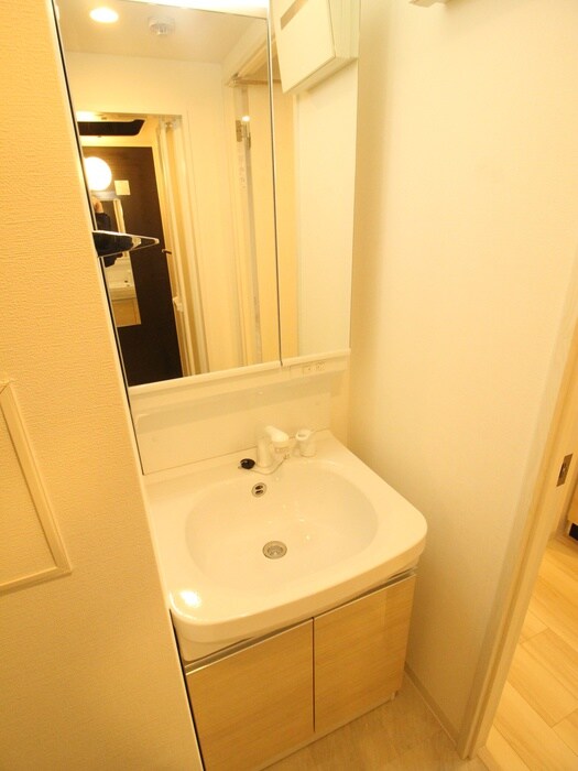 物件内観写真12　(洗面)