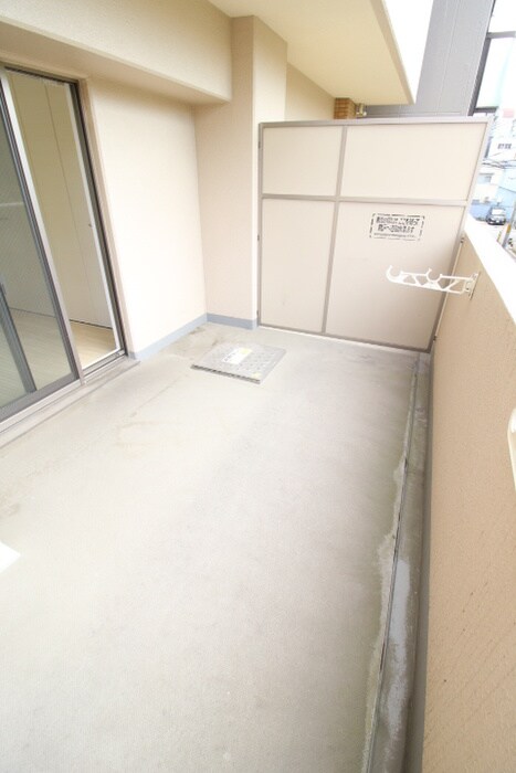 物件内観写真18　(ベランダ・バルコニー)