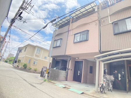 菱屋東2丁目貸家外観写真