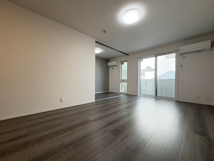 物件内観写真7　(居室)