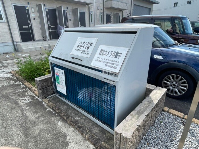 物件外観写真4　(建物設備)