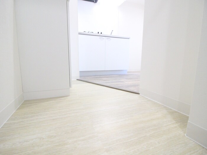 物件内観写真20　(玄関)