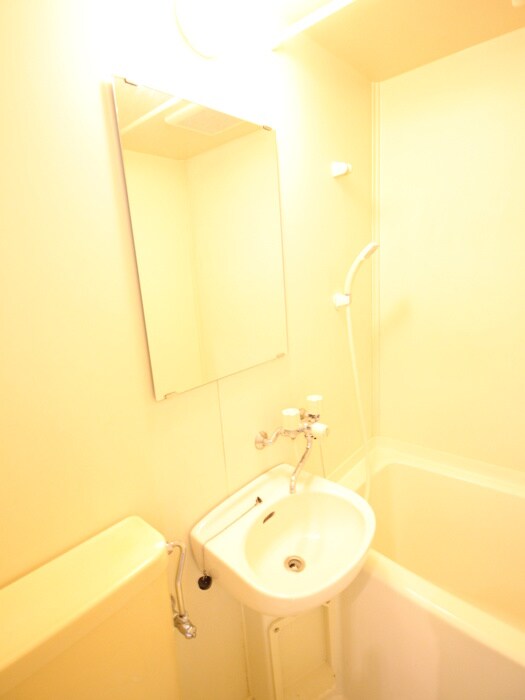 物件内観写真9　(洗面)