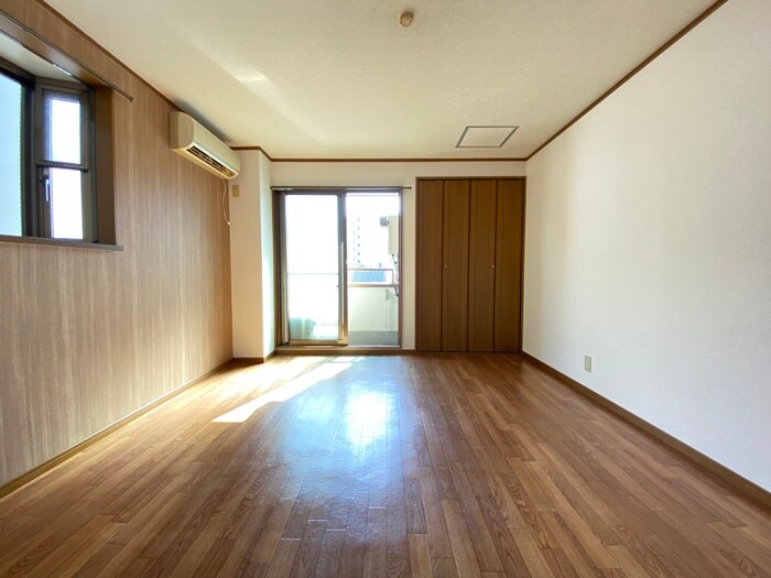 物件内観写真11　(居室)