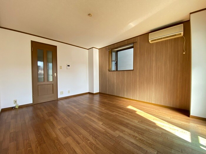 物件内観写真12　(居室)