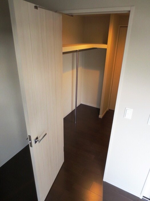 物件内観写真9　(収納)