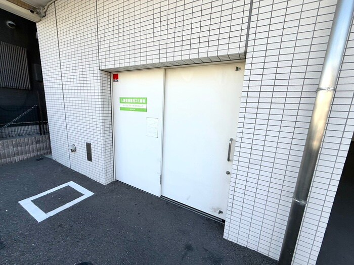 物件外観写真6　(建物設備)