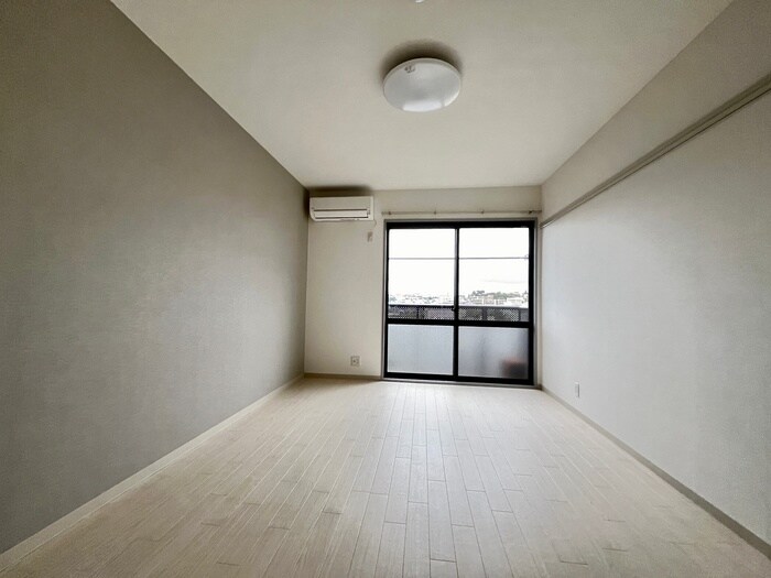 物件内観写真12　(居室)