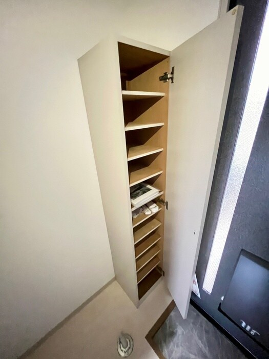 物件内観写真19　(靴箱)