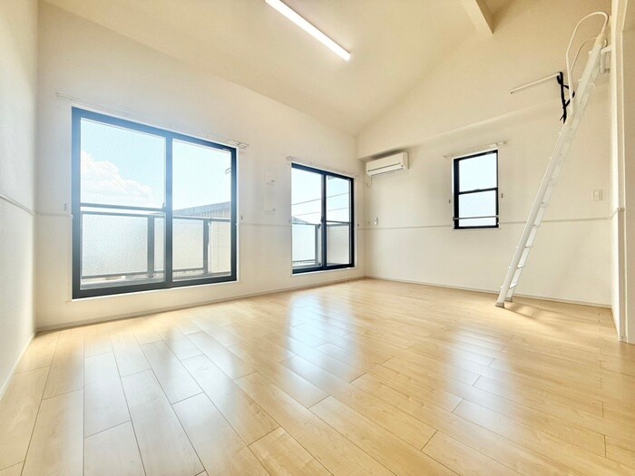 物件内観写真8　(居室)